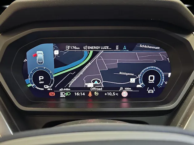 AUDI Q4 e-tron 50 quattro