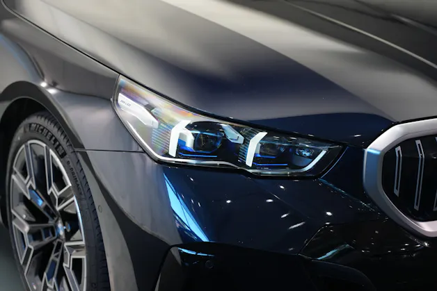BMW 520d xDrive 48V M Sport Steptronic *Carbon* *Harman/Kardon* *Werksgarantie*