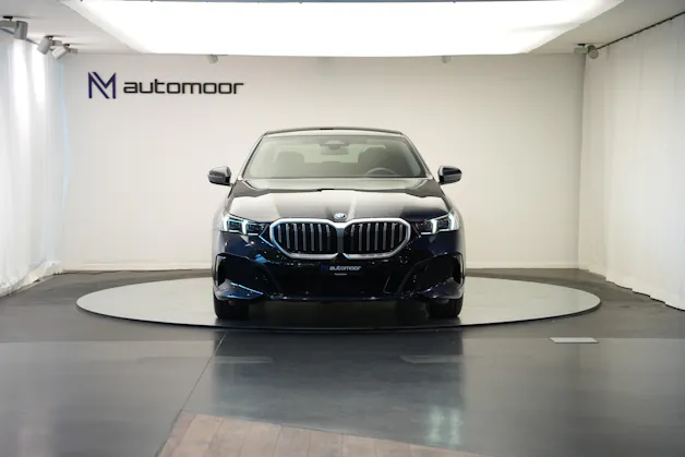 BMW 520d xDrive 48V M Sport Steptronic *Carbon* *Harman/Kardon* *Werksgarantie*