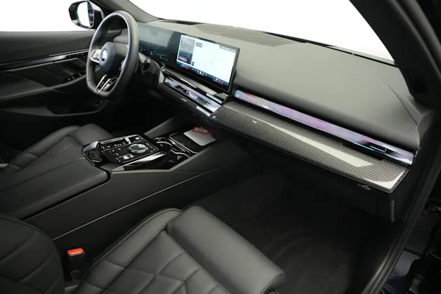 BMW 520d xDrive 48V M Sport Steptronic *Carbon* *Harman/Kardon* *Werksgarantie*