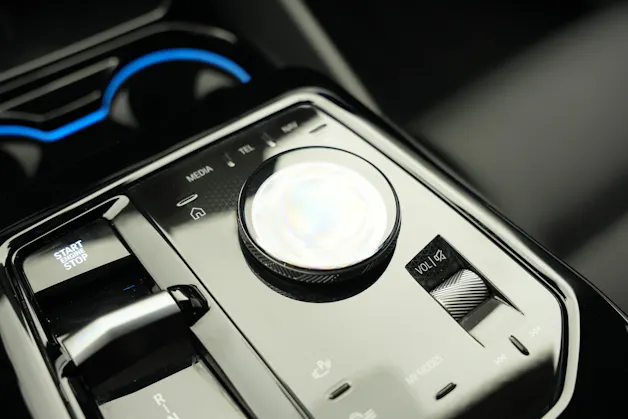 BMW 520d xDrive 48V M Sport Steptronic *Carbon* *Harman/Kardon* *Werksgarantie*