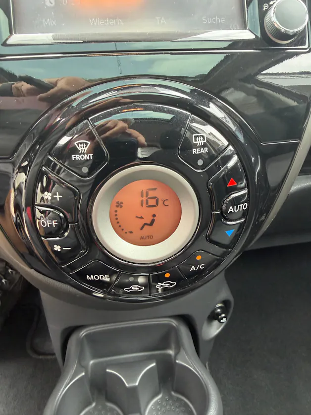 NISSAN Micra 1.2 DIG-S tekna CVT