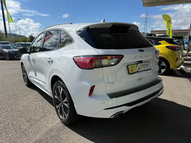 FORD Kuga 2.5 FHEV ST-Line X 4WD