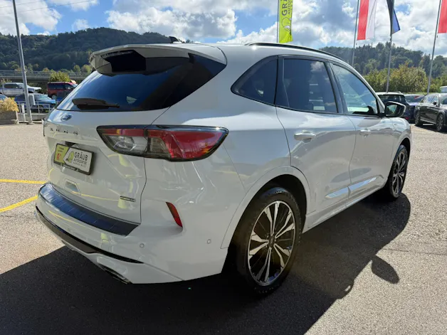 FORD Kuga 2.5 FHEV ST-Line X 4WD