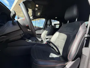 FORD Kuga 2.5 FHEV ST-Line X 4WD