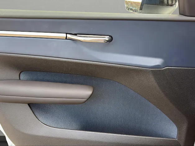 VOLVO EX30 P8 69 kWh AWD Ultra