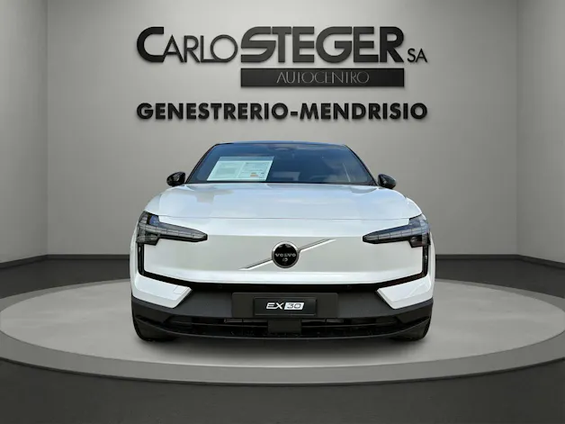 VOLVO EX30 P8 69 kWh AWD Ultra