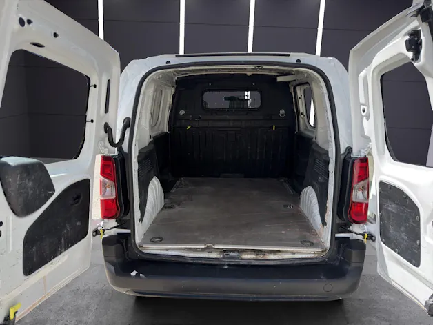 PEUGEOT Partner 1.2 Pro 650 kg Standard