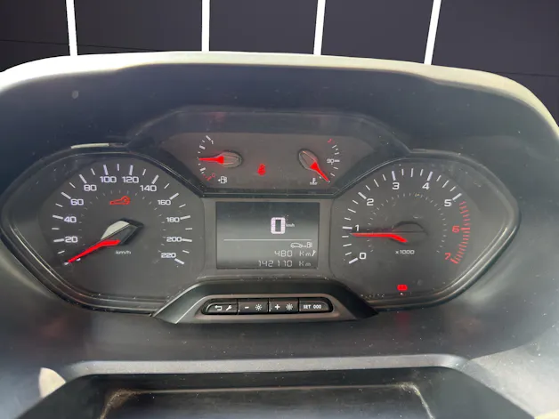 PEUGEOT Partner 1.2 Pro 650 kg Standard