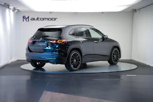 MERCEDES-BENZ GLA 220d 4Matic AMG Line 8G-DCT *CH-Fahrzeug*