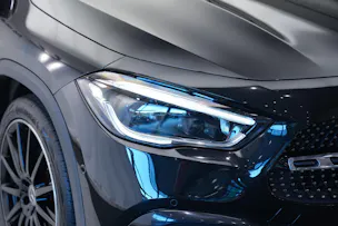 MERCEDES-BENZ GLA 220d 4Matic AMG Line 8G-DCT *CH-Fahrzeug*