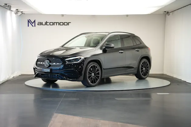 MERCEDES-BENZ GLA 220d 4Matic AMG Line 8G-DCT *CH-Fahrzeug*
