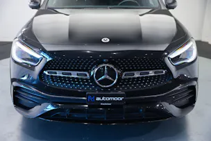 MERCEDES-BENZ GLA 220d 4Matic AMG Line 8G-DCT *CH-Fahrzeug*
