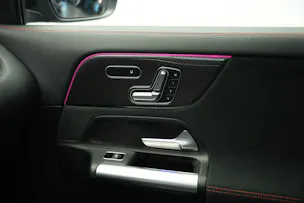 MERCEDES-BENZ GLA 220d 4Matic AMG Line 8G-DCT *CH-Fahrzeug*