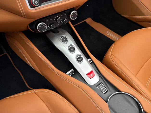 FERRARI California 3.9 V8 T