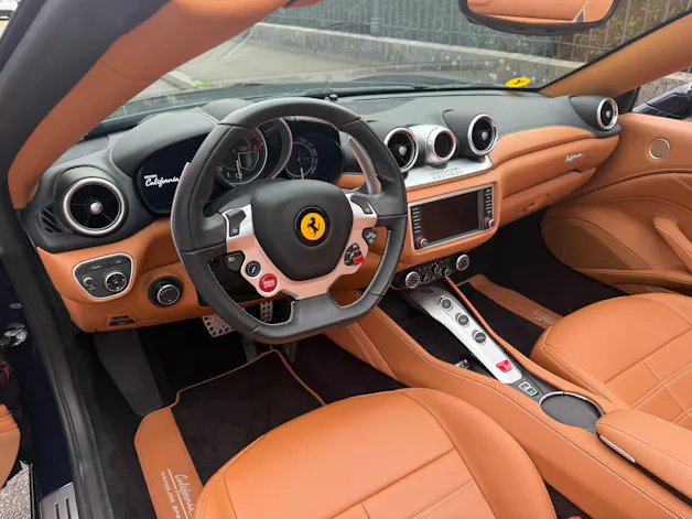 FERRARI California 3.9 V8 T