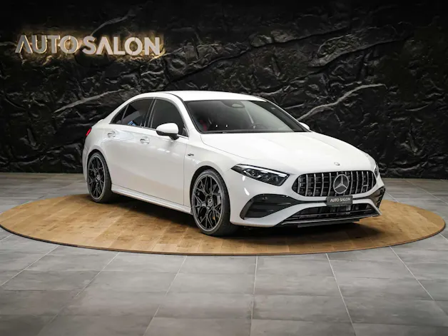 MERCEDES-BENZ A35 AMG 4Matic+ 8G-DCT*20" Felgen*Werksgarantie*Lenkradheizung*Ambientebeleuchtung*