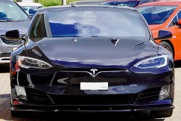 Tesla Model S 100 D Performance