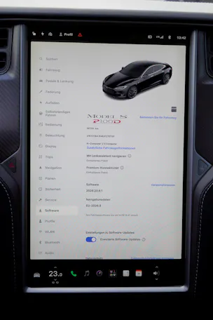 Tesla Model S 100 D Performance