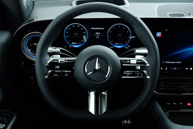 MERCEDES-BENZ GLB 220 4Matic X248