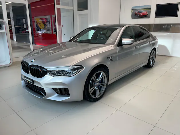 BMW M5 xDrive Drivelogic