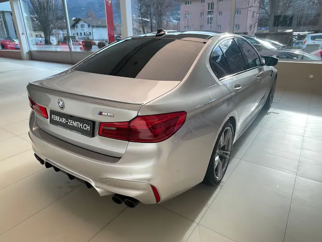 BMW M5 xDrive Drivelogic