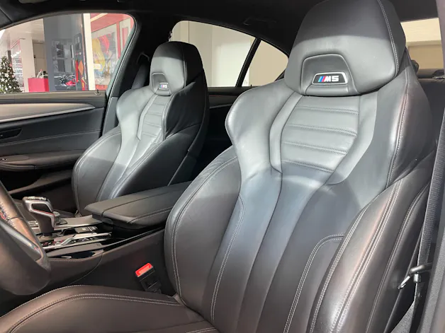 BMW M5 xDrive Drivelogic