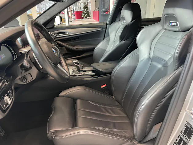 BMW M5 xDrive Drivelogic