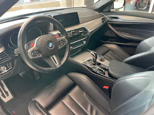 BMW M5 xDrive Drivelogic
