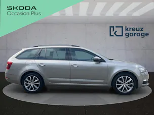 SKODA Octavia Combi 1.5 TSI Soleil DSG