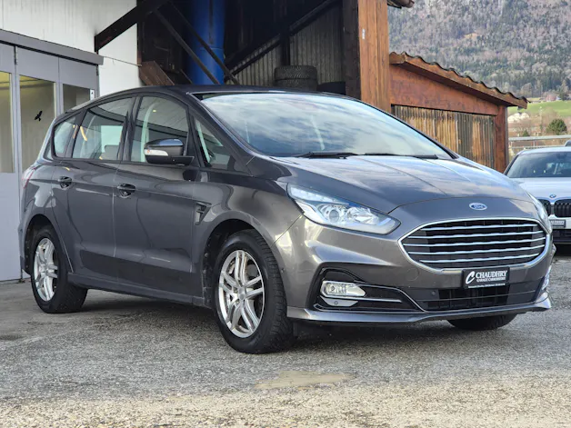 FORD S-Max 2.5 FHEV Trend 7Pl