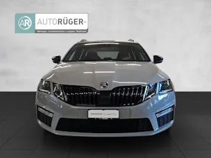 SKODA Octavia Combi 2.0 TSI RS 245 DSG