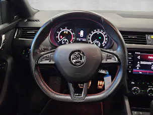 SKODA Octavia Combi 2.0 TSI RS 245 DSG