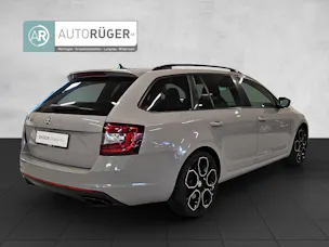 SKODA Octavia Combi 2.0 TSI RS 245 DSG