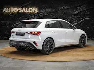 AUDI S3 Sportback TFSI quattro S-tronic*19"Felgen*Werksgarantie*Matrix-LED*Assistenten*