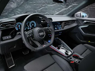 AUDI S3 Sportback TFSI quattro S-tronic*19"Felgen*Werksgarantie*Matrix-LED*Assistenten*