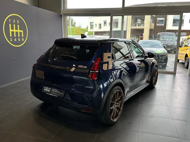RENAULT R5 E-Tech Comfort Range 52 kWh Techno