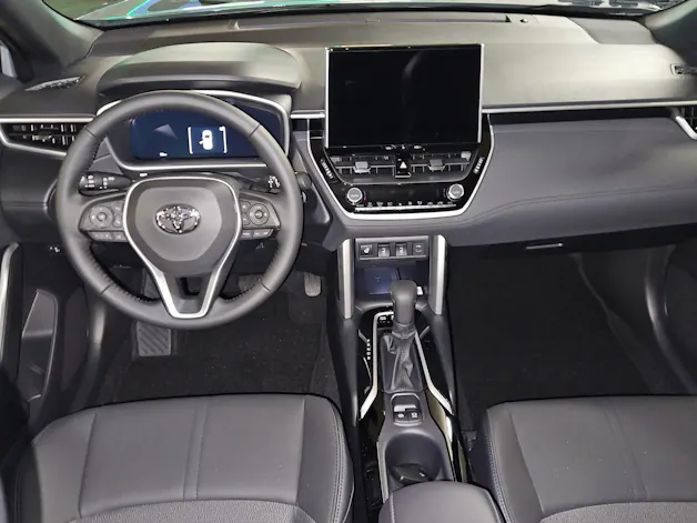 Toyota Corolla Cross 2.0 HSD Trend AWD-i