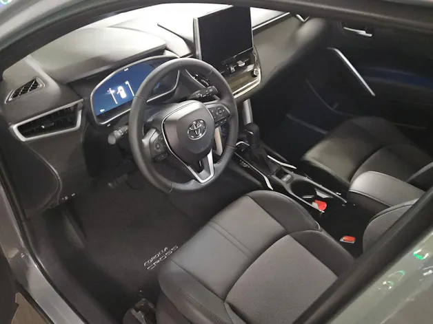 Toyota Corolla Cross 2.0 HSD Trend AWD-i