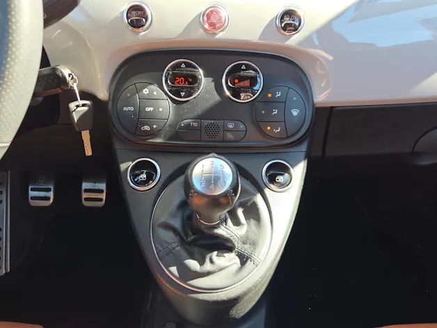 FIAT 595 1.4 16V Turbo Abarth