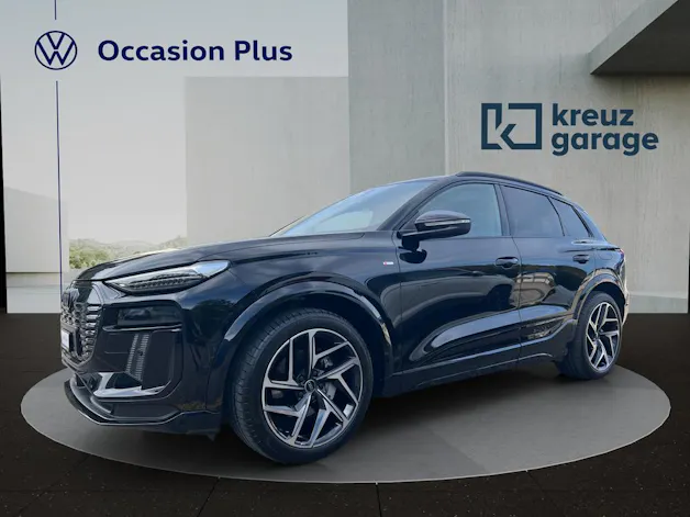 AUDI Q6 e-tron quattro