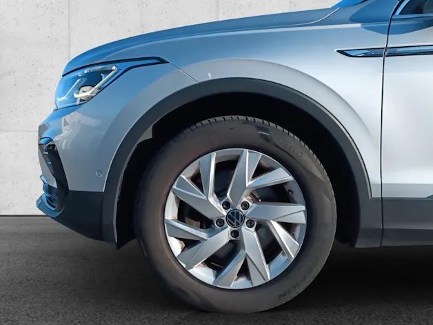 VW Tiguan 2.0 TDI SCR Elegance 4Motion DSG