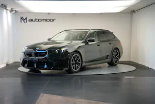 BMW M5 xDrive Touring *Brewster Green* *Keramik* *Pano* *Iconic Glow*