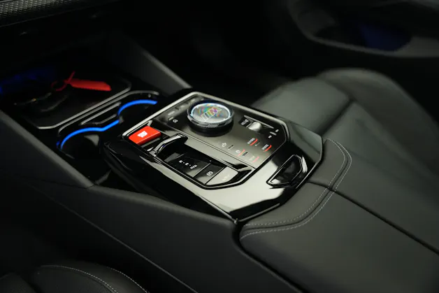 BMW M5 xDrive Touring *Brewster Green* *Keramik* *Pano* *Iconic Glow*