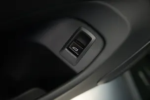 BMW M5 xDrive Touring *Brewster Green* *Keramik* *Pano* *Iconic Glow*