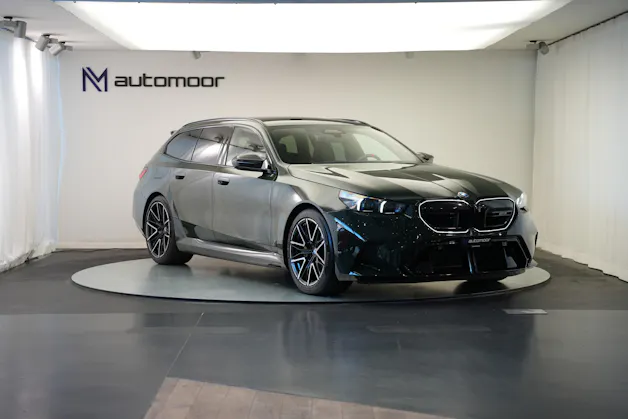 BMW M5 xDrive Touring *Brewster Green* *Keramik* *Pano* *Iconic Glow*