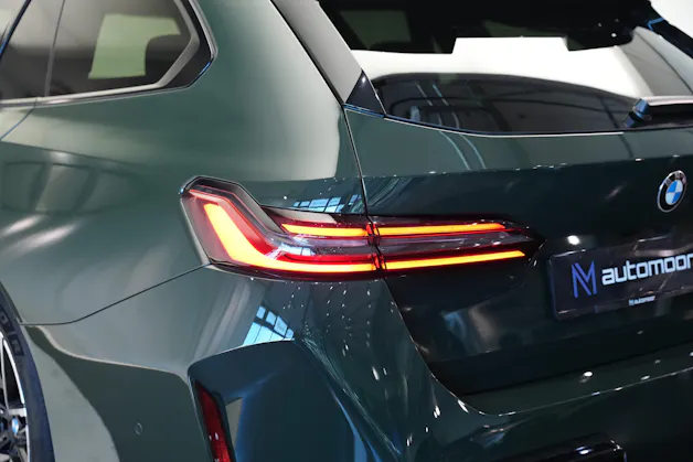 BMW M5 xDrive Touring *Brewster Green* *Keramik* *Pano* *Iconic Glow*