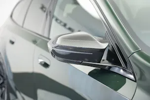 BMW M5 xDrive Touring *Brewster Green* *Keramik* *Pano* *Iconic Glow*