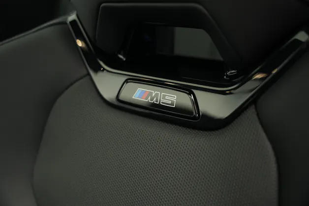 BMW M5 xDrive Touring *Brewster Green* *Keramik* *Pano* *Iconic Glow*