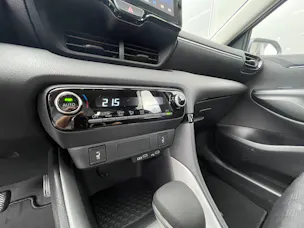 MAZDA 2 Hybrid Prime-line